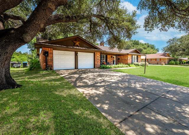 Property at 5013 South Dr, Fort Worth, TX 76132, 3 beds, 2 baths