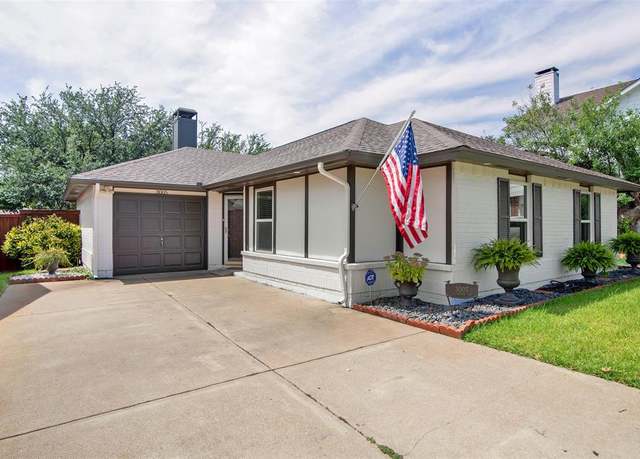 Property at 3005 Plumtree Ln, Plano, TX 75074, 3 beds, 2 baths