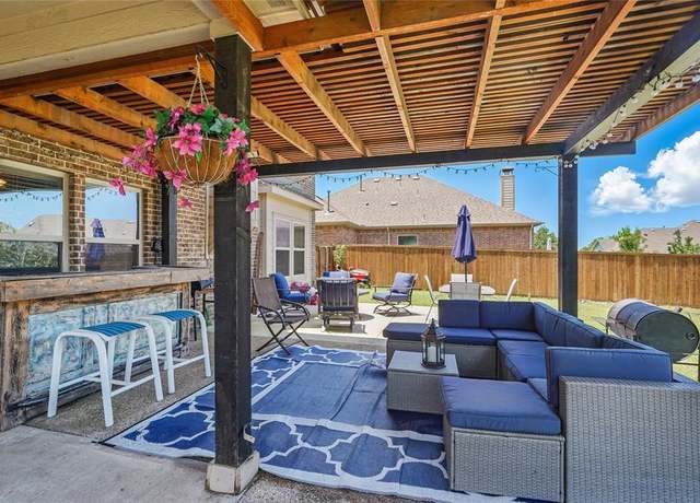 Property at 206 Campbell Ct, Fate, TX 75189, 4 beds, 2.5 baths