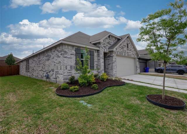 Property at 1124 Blue Ridge Pl, Royse City, TX 75189, 4 beds, 2 baths