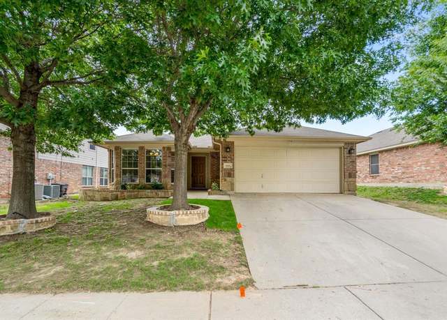 Property at 6113 Tilapia Dr, Fort Worth, TX 76179, 3 beds, 2 baths