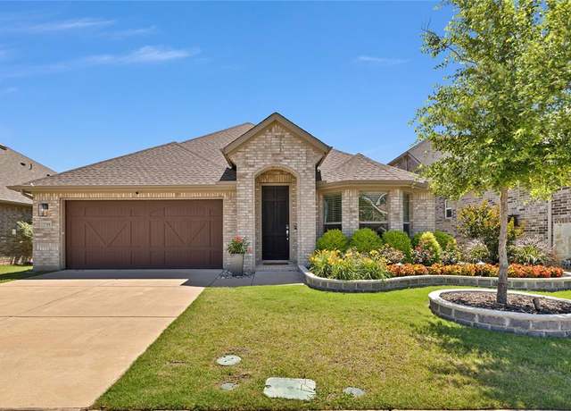 Property at 3708 Bennett Trl, Celina, TX 75009, 4 beds, 2 baths