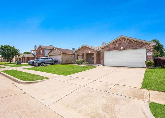 Property at 7916 Hidden Brook Dr, Fort Worth, TX 76120, 3 beds, 2 baths