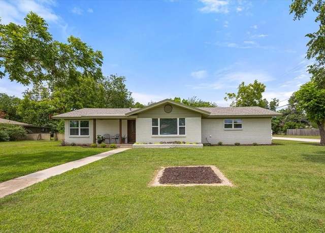 Property at 1200 Park Center St, Benbrook, TX 76126, 4 beds, 2 baths