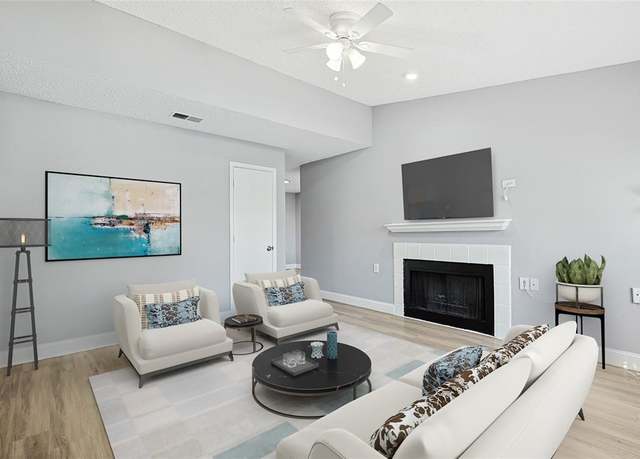 Property at 9607 Walnut St #11203, Dallas, TX 75243, 2 beds, 1 bath