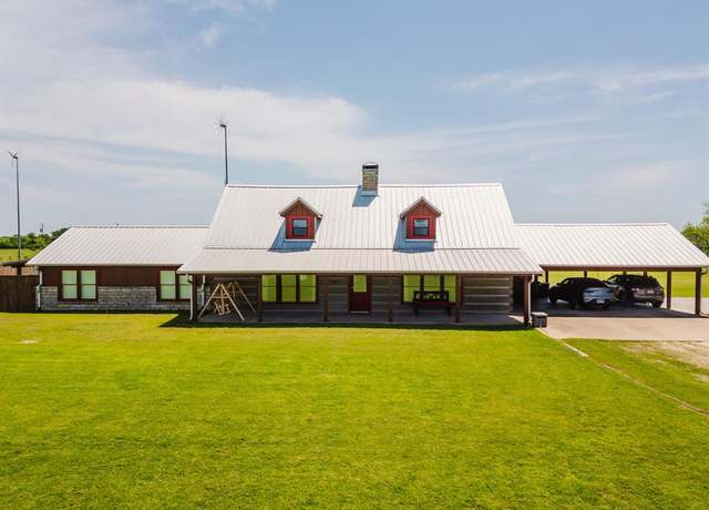 Property at 3651 NW County Road 1090, Corsicana, TX 75110, 3 beds, 2 baths