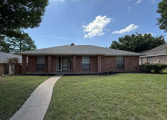 Property at 1610 Buena Vista Ave, Garland, TX 75043, 3 beds, 2 baths