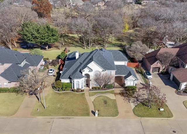 Property at 26 Forest Dr, Mansfield, TX 76063, 4 beds, 3.5 baths