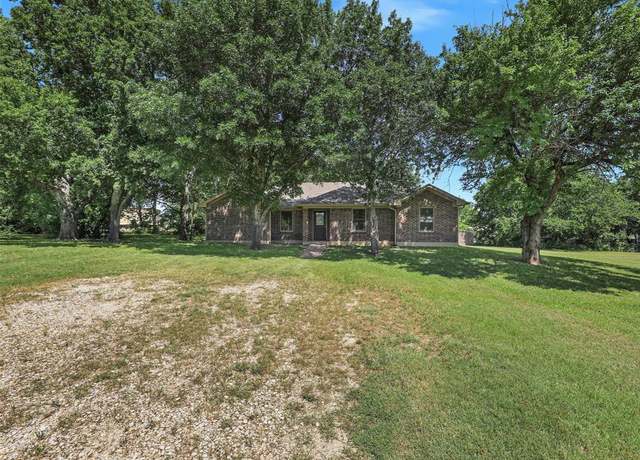 Property at 7275 Fm 455 W, Sanger, TX 76266, 4 beds, 2 baths