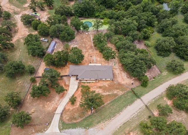 Property at 396 Wild Hill Oak Dr, Springtown, TX 76082, 4 beds, 2 baths