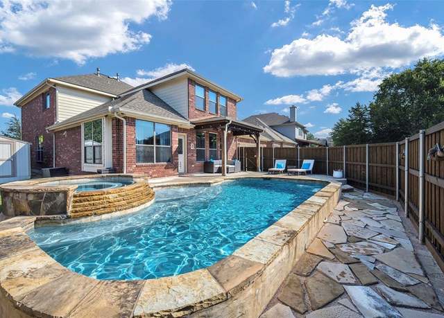 Property at 1310 Gold Coast Dr, Rockwall, TX 75087, 4 beds, 4 baths