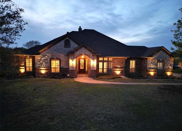Property at 13111 Saint Orlin Way, Talty, TX 75126, 4 beds, 3 baths