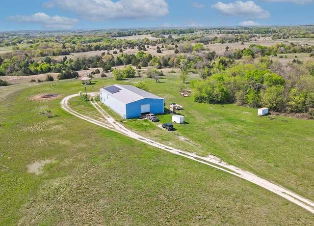 Property at 392 PR 2625, Decatur, TX 76234, 3 beds, 3 baths
