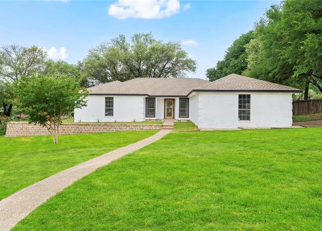 Property at 478 Greenwood Ln, Waco, TX 76705, 4 beds, 3 baths