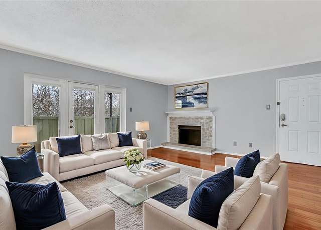 Property at 7705 Meadow Park Dr #209, Dallas, TX 75230, 1 bed, 1 bath