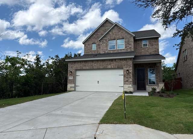 Property at 1301 Hickory Ct, Weatherford, TX 76086, 4 beds, 3.5 baths