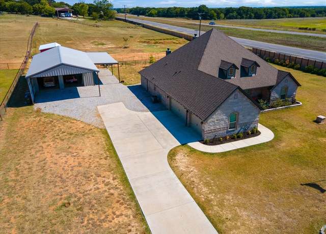 Property at 100 Mike Thornton Ct, Weatherford, TX 76088, 4 beds, 2 baths