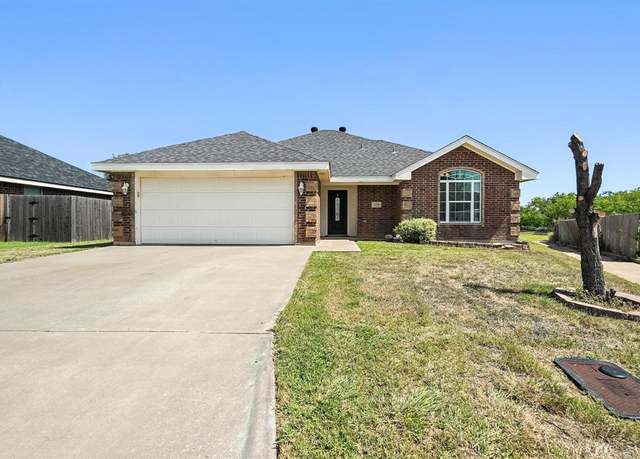 Property at 1418 Tulane Dr, Abilene, TX 79602, 3 beds, 2 baths
