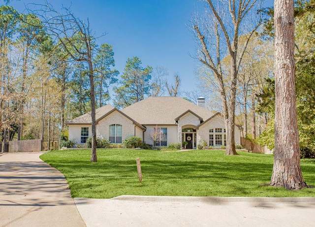 Property at 1374 Bridle Path Ln, Hideaway, TX 75771, 3 beds, 2.5 baths