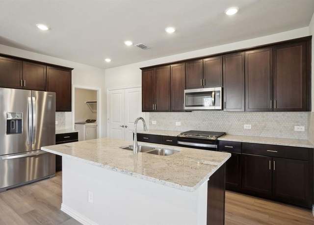 Property at 3915 Sandstone Dr, Princeton, TX 75071, 4 beds, 2.5 baths