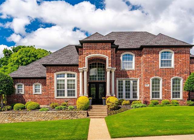 Property at 903 Crescent Dr, Highland Village, TX 75077, 4 beds, 3.5 baths