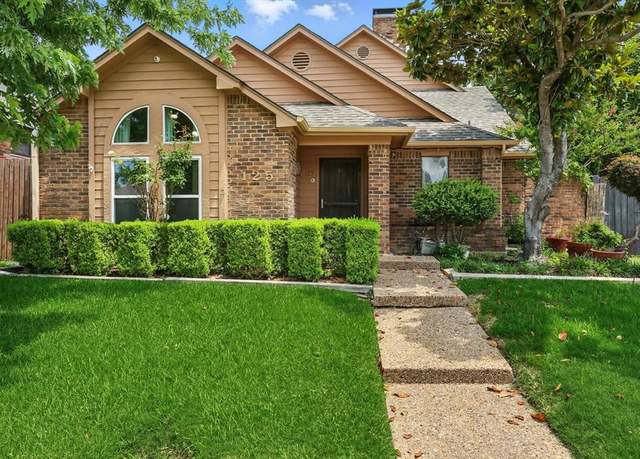 Property at 125 Benwynd Dr, Mesquite, TX 75149, 3 beds, 3.5 baths