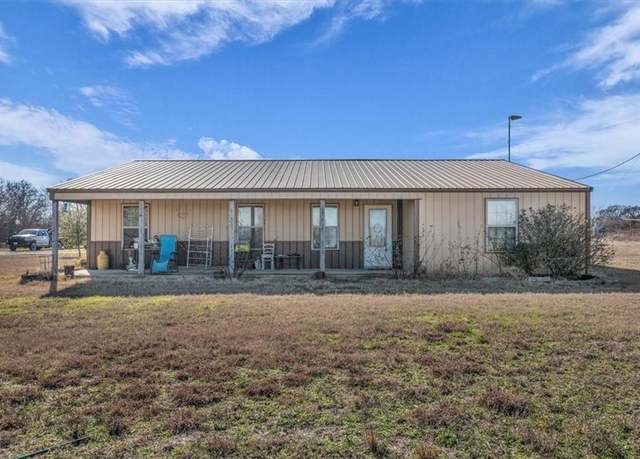 Property at 1347 Lcr 152, Mount Calm, TX 76673, 3 beds, 2 baths