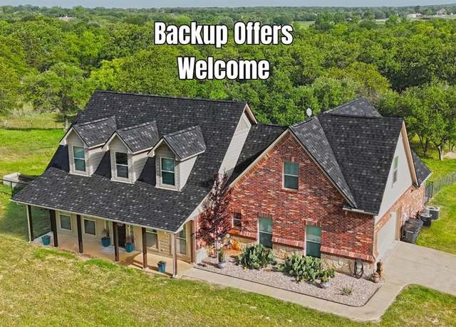 Property at 307 Sandpiper Dr, Weatherford, TX 76088, 4 beds, 3.5 baths