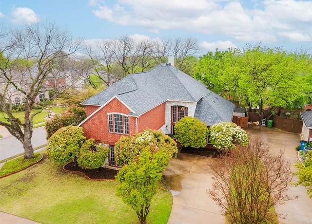 Property at 101 Glasgow Ct, Highland Village, TX 75077, 5 beds, 3.5 baths