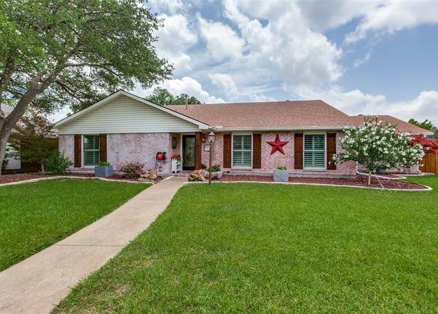 Property at 6662 Hillbriar Dr, Dallas, TX 75248, 4 beds, 3 baths
