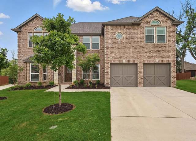 Property at 2821 White Plains Dr, Midlothian, TX 76065, 5 beds, 4 baths