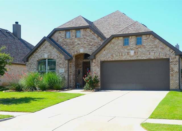Property at 116 Providence Dr, Van Alstyne, TX 75495, 4 beds, 2 baths