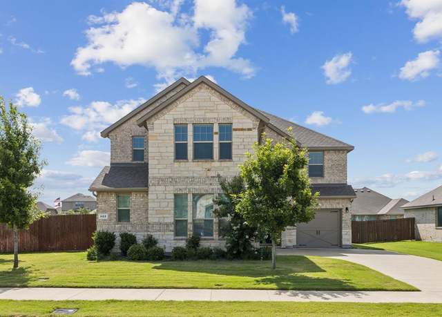 Property at 622 Summer Grove Dr, Midlothian, TX 76065, 5 beds, 3.5 baths