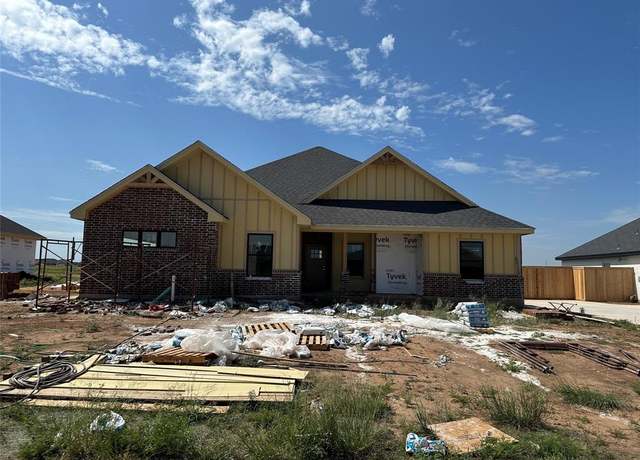 Property at 137 Blackhawk Rd, Abilene, TX 79602, 4 beds, 2 baths