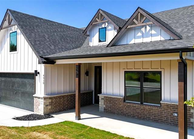 Property at 4910 Terlingua Dr, Granbury, TX 76048, 3 beds, 2 baths