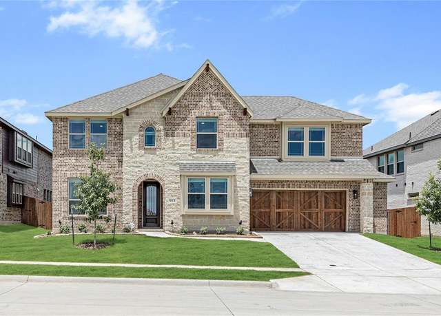 Property at 913 Cannes Dr, Red Oak, TX 75154, 5 beds, 4.5 baths
