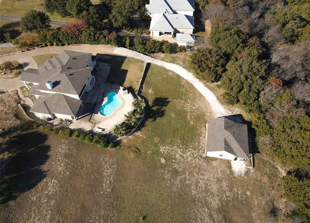 Property at 2012 W Emerald Bend Ct, Granbury, TX 76049, 5 beds, 4 baths