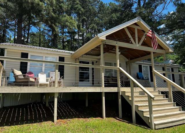 Property at 1523 Harmon Loop, Homer, LA 71040, 4 beds, 2 baths