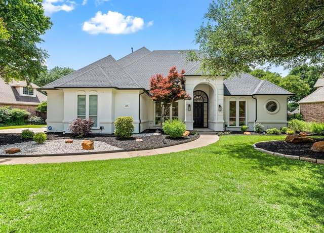 Property at 808 Parkdale Dr, Southlake, TX 76092, 4 beds, 3 baths