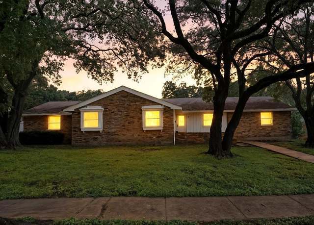 Property at 1229 Brook Valley Ln, Dallas, TX 75232, 4 beds, 2 baths