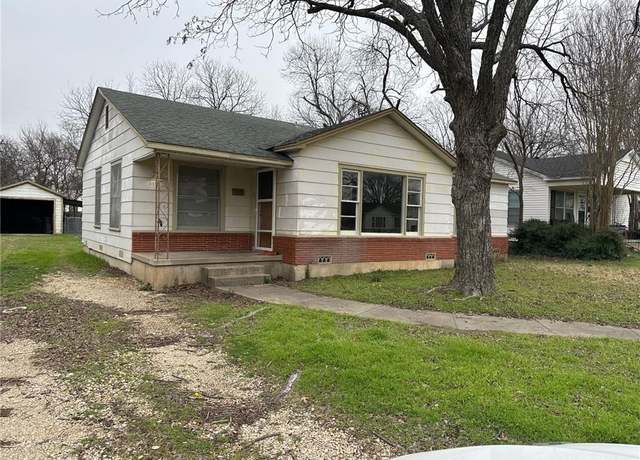 Property at 3917 N 24th St, Waco, TX 76708, 3 beds, 1 bath