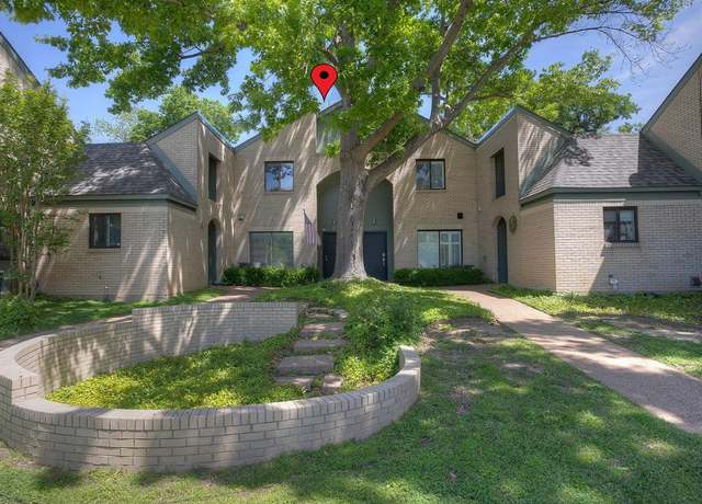 Property at 2633 Mccart Ave, Fort Worth, TX 76110, 2 beds, 2.5 baths