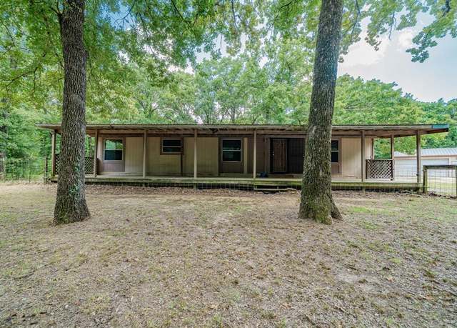 Property at 33112 County Road 2142, Kemp, TX 75143, 3 beds, 2 baths
