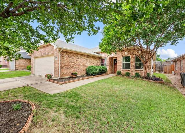 Property at 3729 Palm Dr, Fort Worth, TX 76244, 3 beds, 2 baths