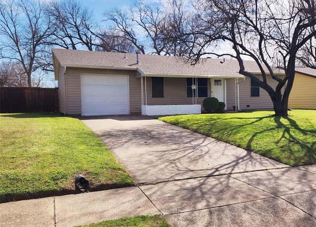 Property at 906 Aransas Dr, Euless, TX 76039, 3 beds, 1 bath