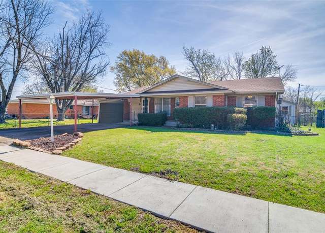Property at 922 Royal St, Forney, TX 75126, 3 beds, 1.5 baths