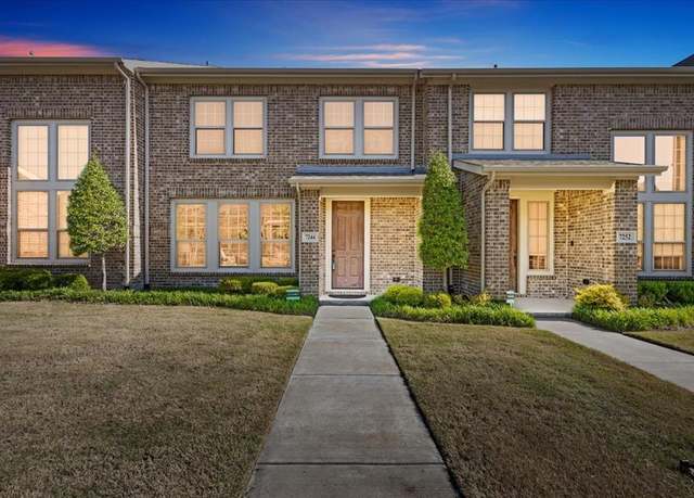 Property at 7244 Sideoats Gama St, Frisco, TX 75033, 3 beds, 2.5 baths