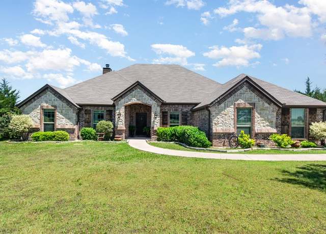 Property at 1427 Streetman Rd, Royse City, TX 75189, 5 beds, 3 baths