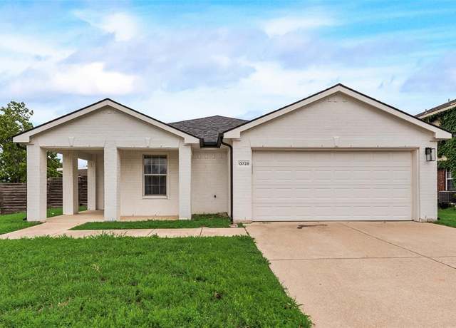 Property at 13728 High Mesa Rd, Fort Worth, TX 76262, 3 beds, 2 baths