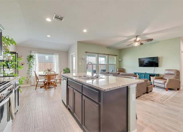 Property at 6128 Blacksmith Ave, Fort Worth, TX 76179, 3 beds, 2 baths